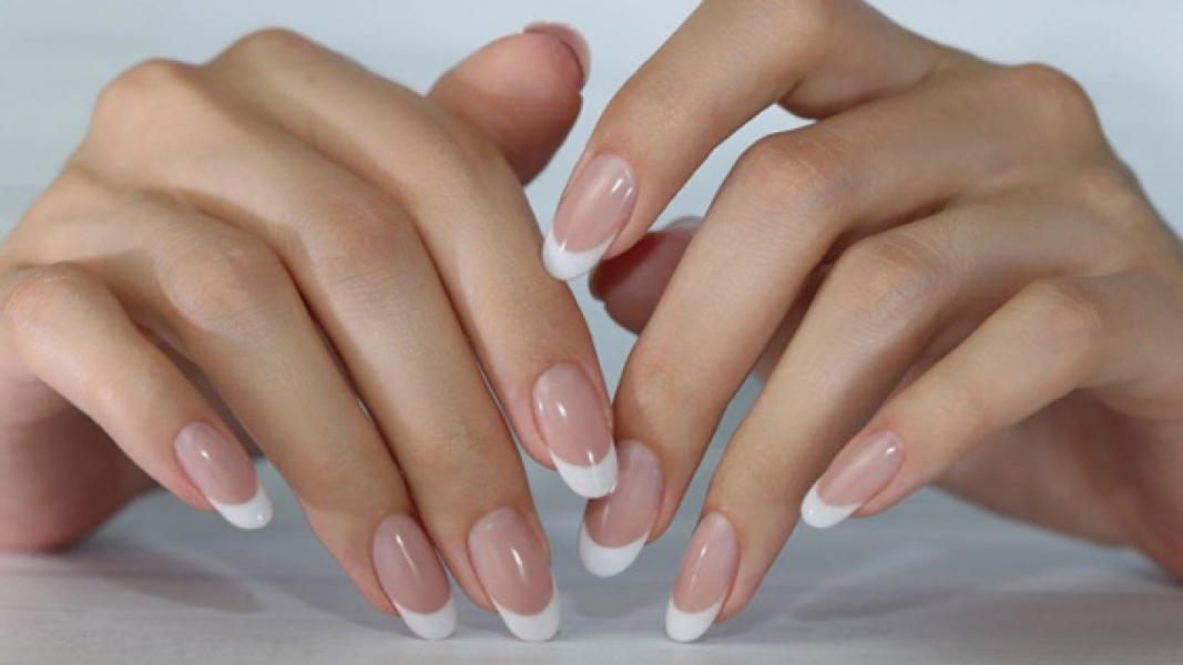 OPOOLA SALON NAILS اظافر تركيب
